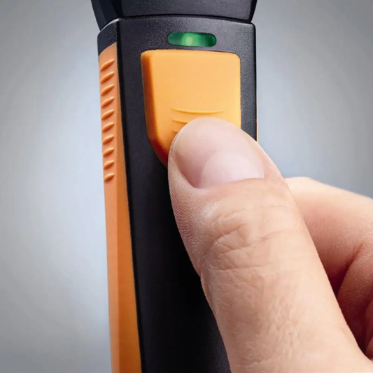 Smart Temperature and Humidity Meter with Smartphone Control