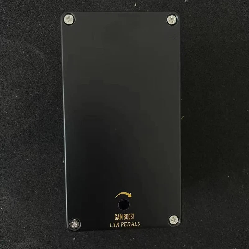 Single Block Guitar Effects Pedal with Vintage Distortion Sound
