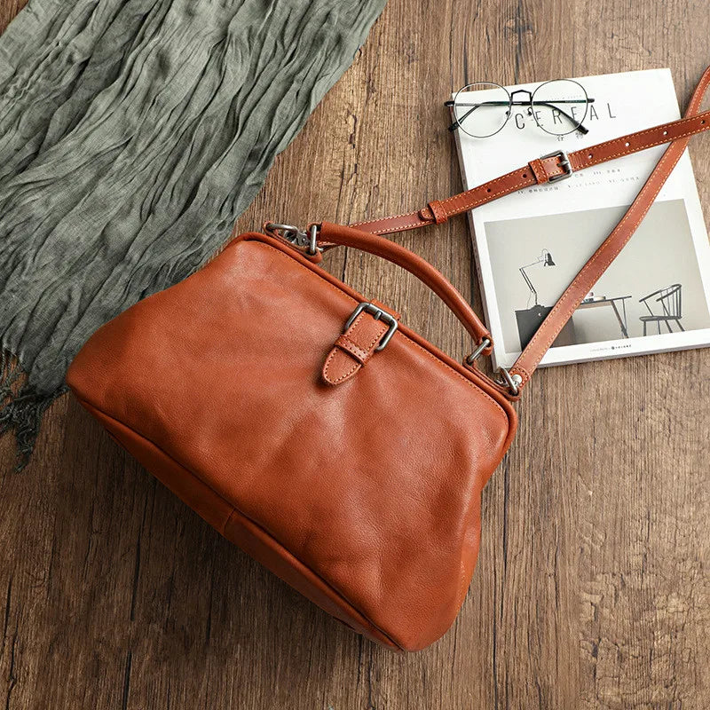 Large Capacity Vintage Leather Tote in Brown