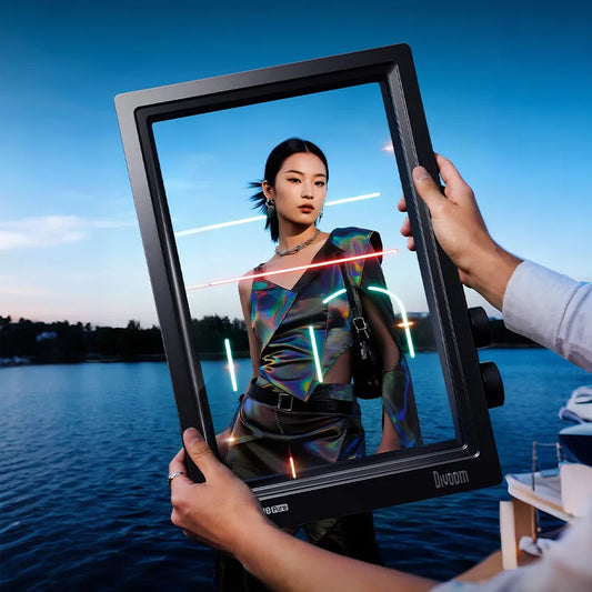 WiFi Digital Photo Frame 32GB with App Control