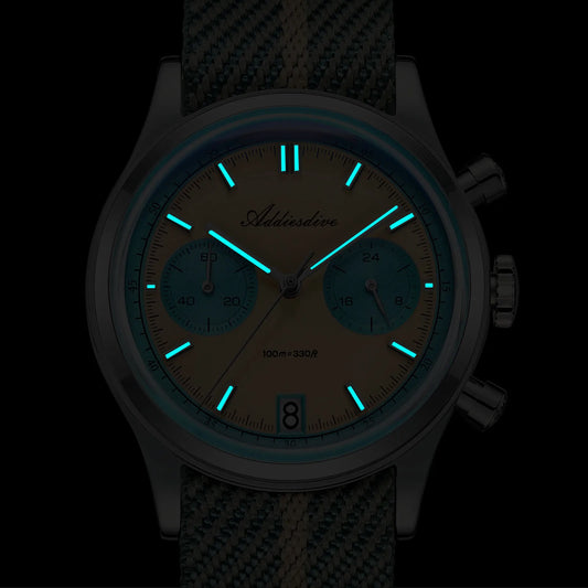 Retro Chronograph Quartz Watch 100m Waterproof Beige