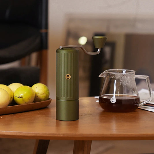 Portable Manual Coffee Grinder Adjustable for Espresso and Pour Over