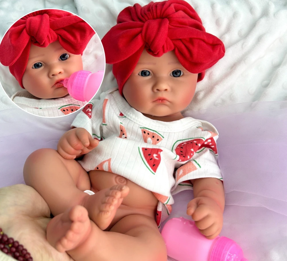 45cm Painted Reborn Baby Doll Realistic Blue Eyes