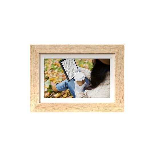 Portable 7.3 inch Rechargeable WiFi Digital Picture Frame