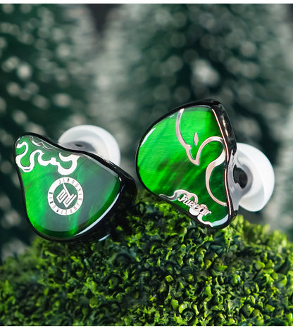 Audiophile Hybrid In-Ear Monitors with Replaceable Plugs