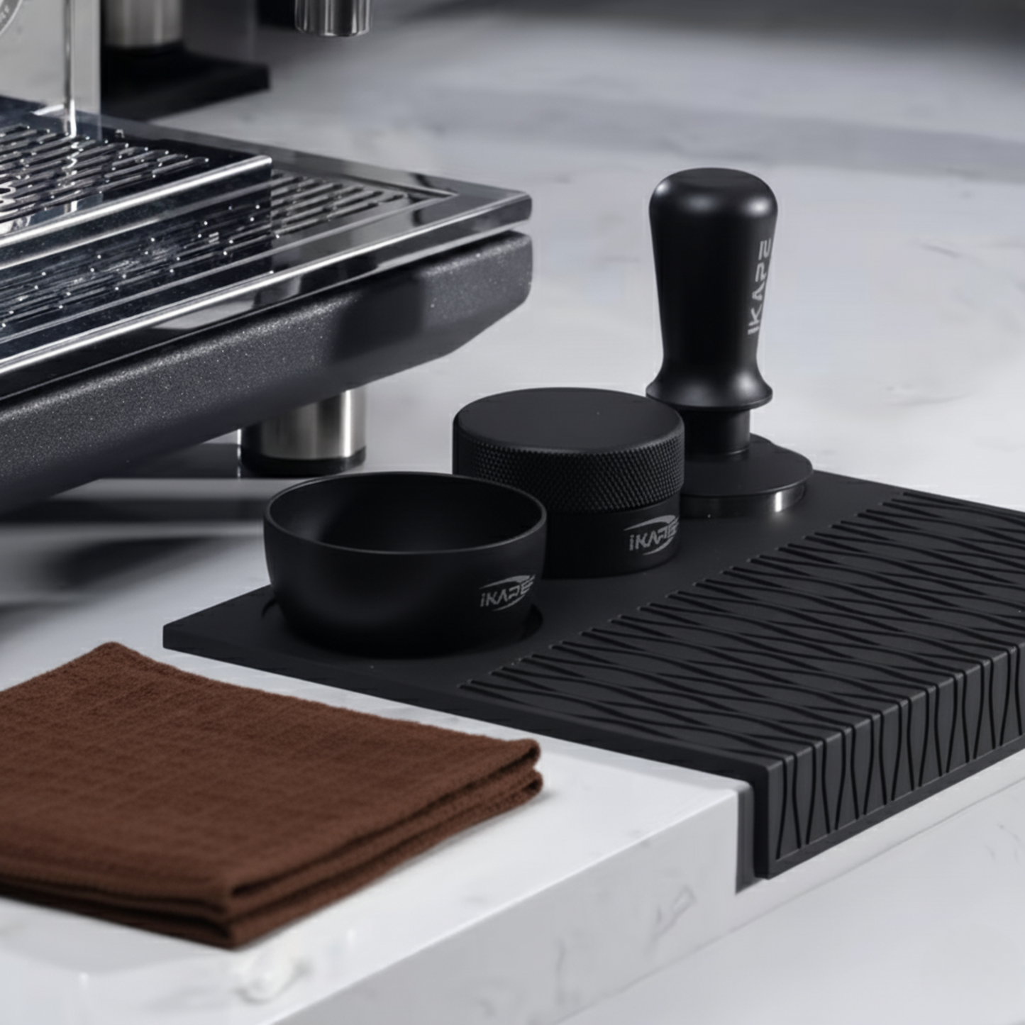 51mm Espresso Coffee Tamper with Silicone Mat and Distributor Black