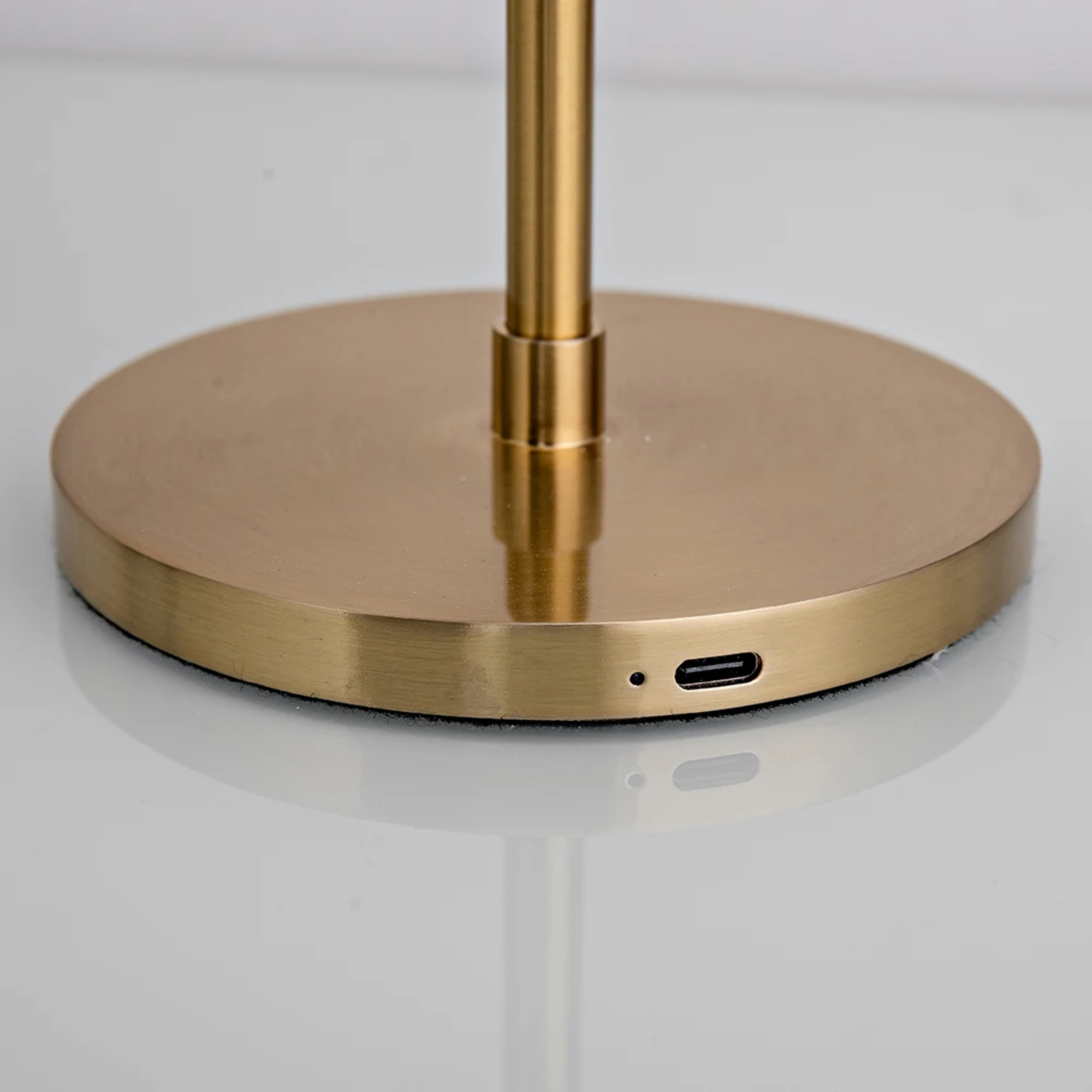 Modern White Desk Lamp Adjustable Metal Table Light