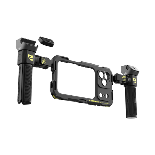 Filmmaking Rig Cage for iPhone 17 Pro Max Recording