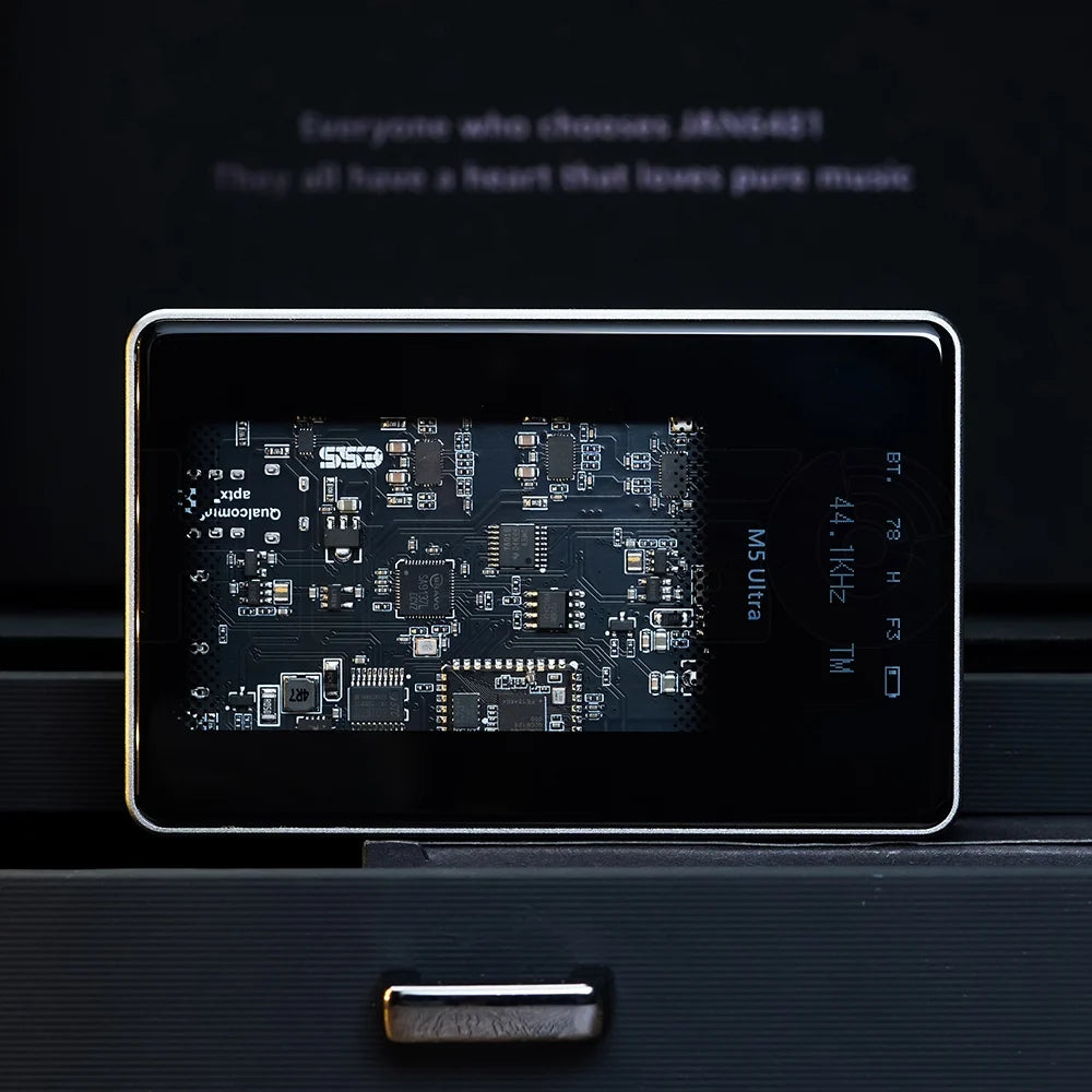 Portable Hi-Fi Bluetooth DAC AMP with Vacuum Tube Display