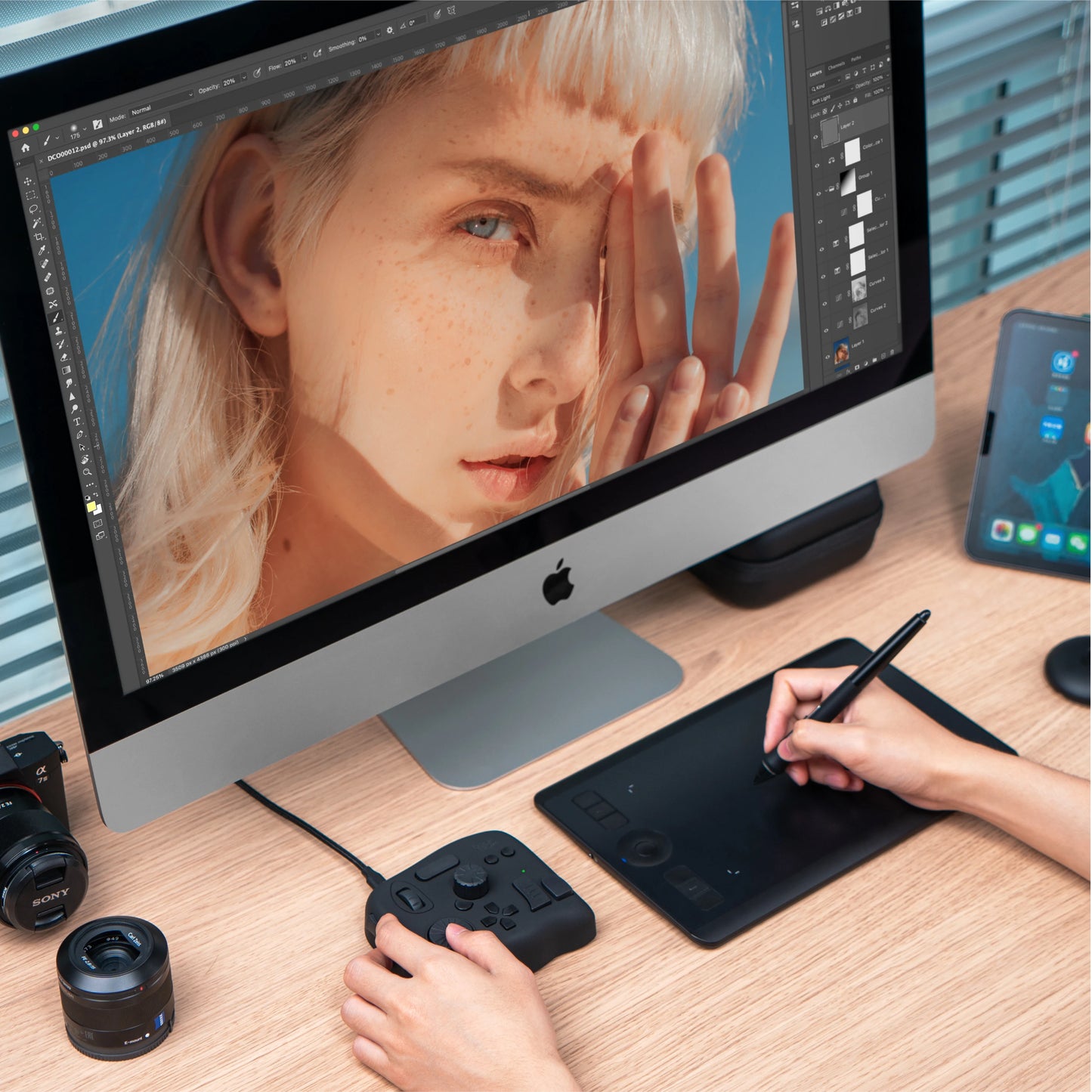 Photo Video Editing Console with Customisable Controls