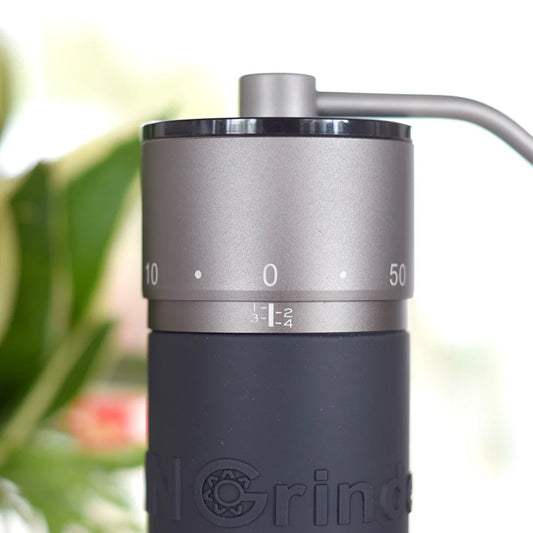 Portable Manual Coffee Grinder 48mm Titanium Burr