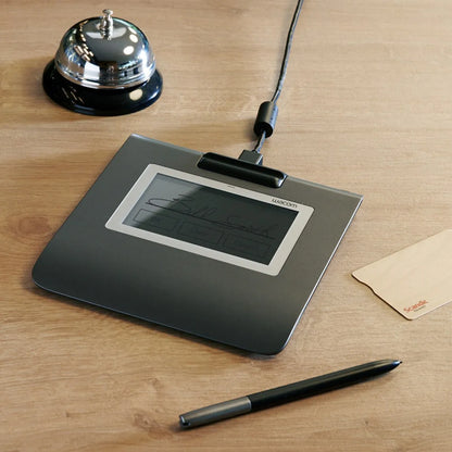4.5 Inch Monochrome LCD Signature Pad with USB Connection
