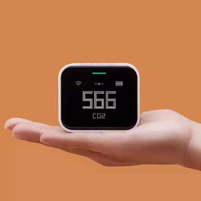 Portable PM2.5 Air Detector with Retina IPS Display