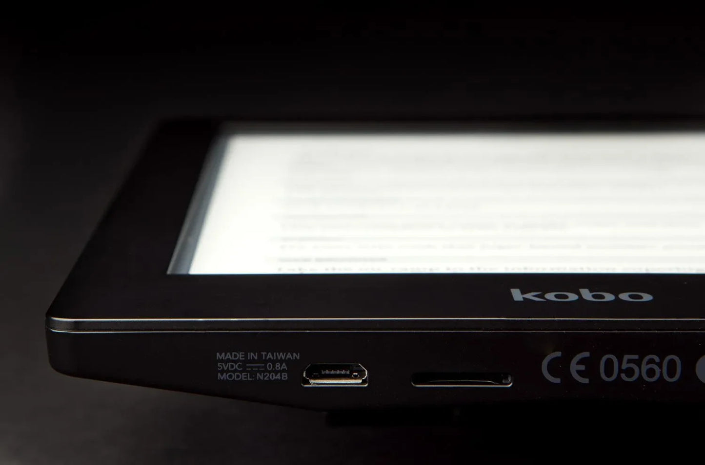 6.8 Inch eBook Reader 32GB E Ink Touch Black
