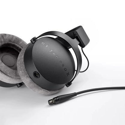 Studio Grade Closed Back Over-Ear Headphones 50mm