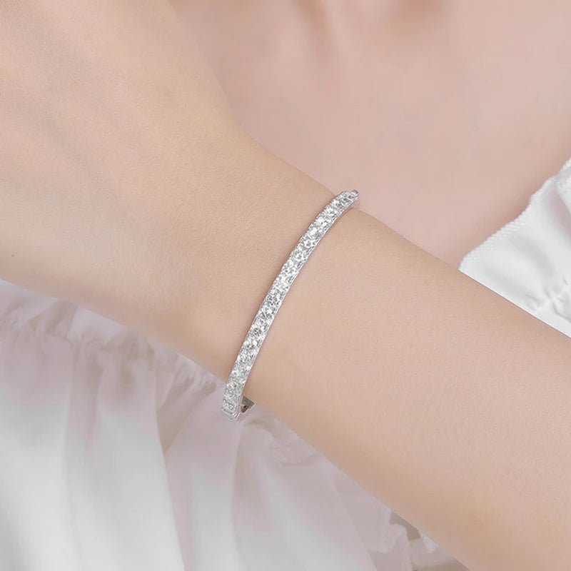 4mm Moissanite Silver Bangle 16cm Elegant Bracelet
