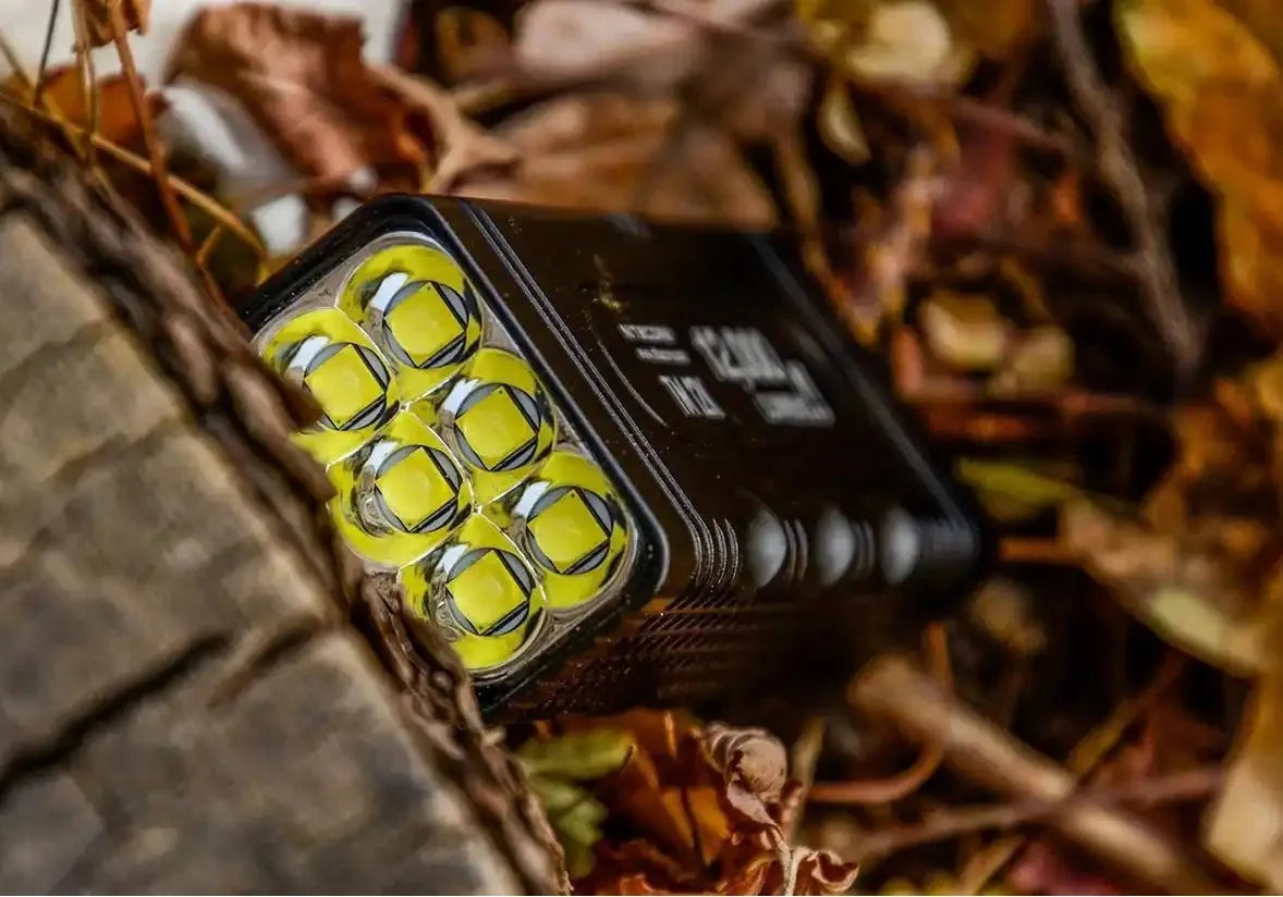 Ultra Bright Rechargeable Tactical Torch With Six LEDs