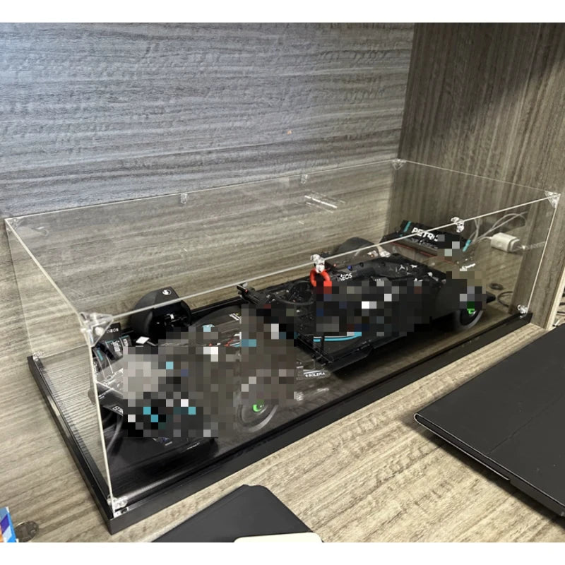 Clear Acrylic Model Car Display Case with Dustproof Protection