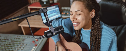 Broadcast-Quality Dynamic Mic XLR Gaming Studio Use