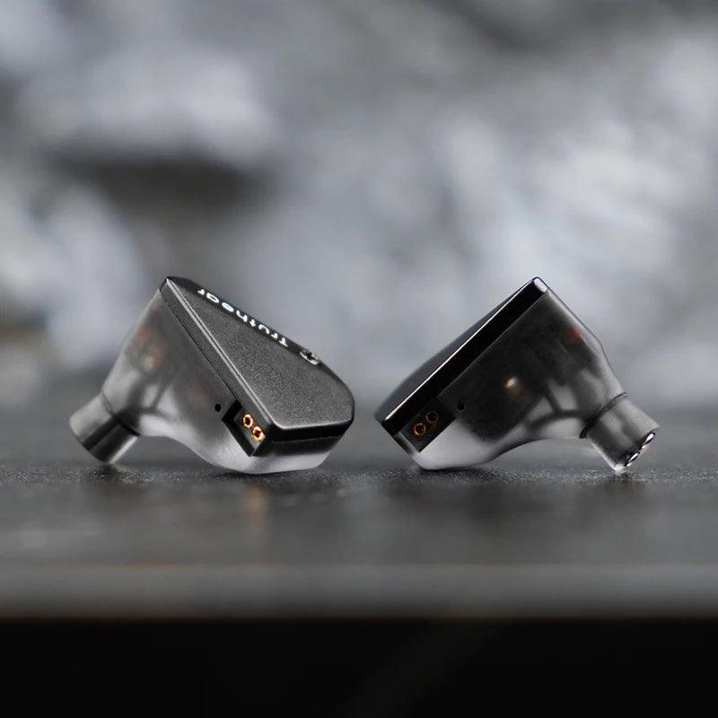 Hybrid In-Ear Earphones with Detachable Cable