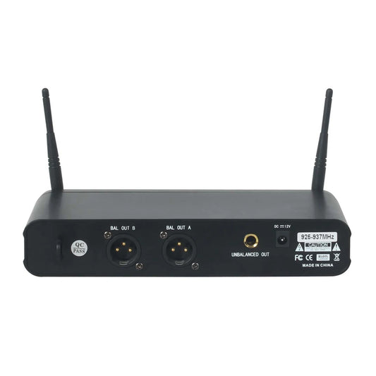 Portable Wireless Microphone System for Stage Accordion