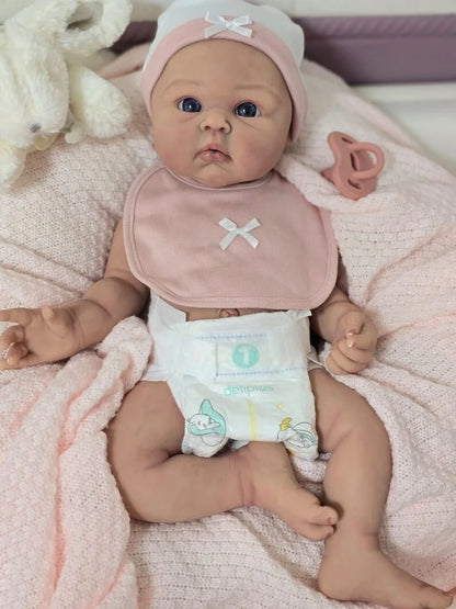 45cm Lifelike Silicone Reborn Baby Doll Girl