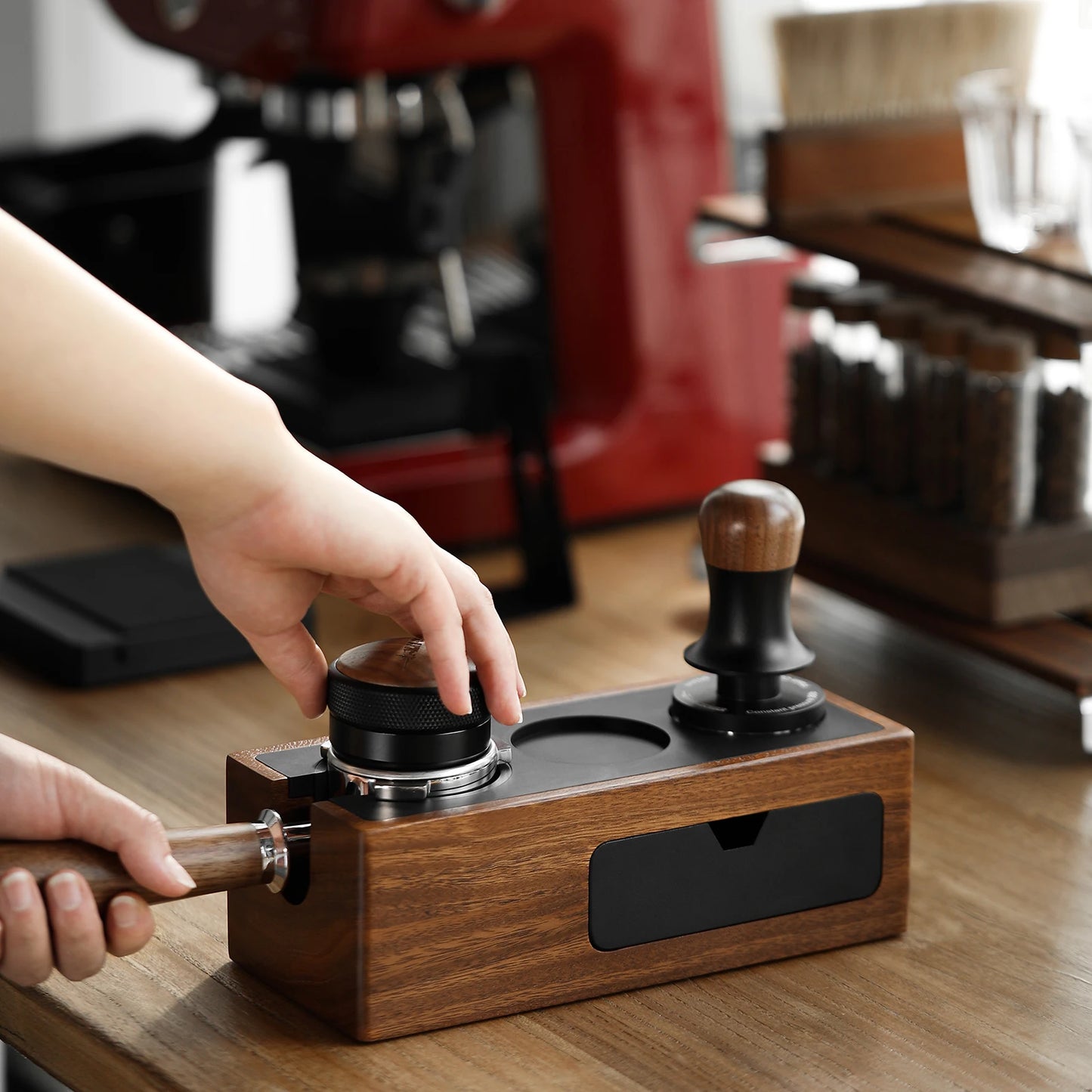 51–54mm Espresso Tamper Station Wooden Portafilter Holder