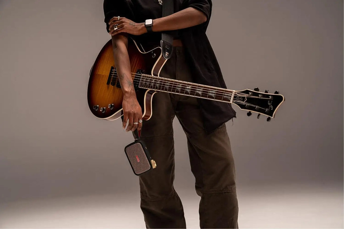 Portable 5W Smart Guitar Amp Black with Bluetooth