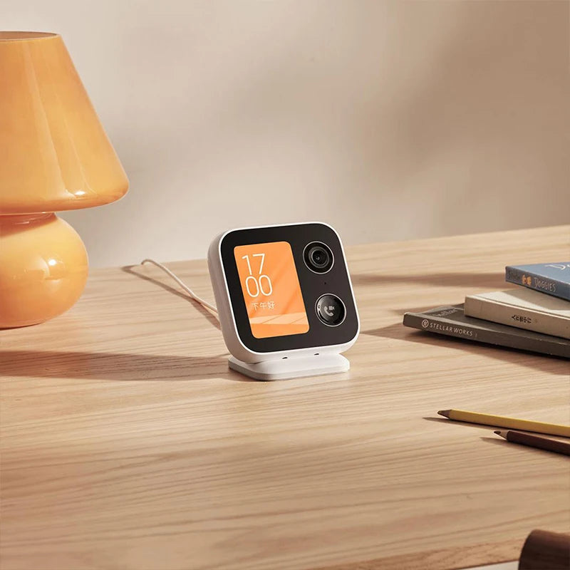 Smart 2.5K Home Security Camera with 3.5 Inch Screen