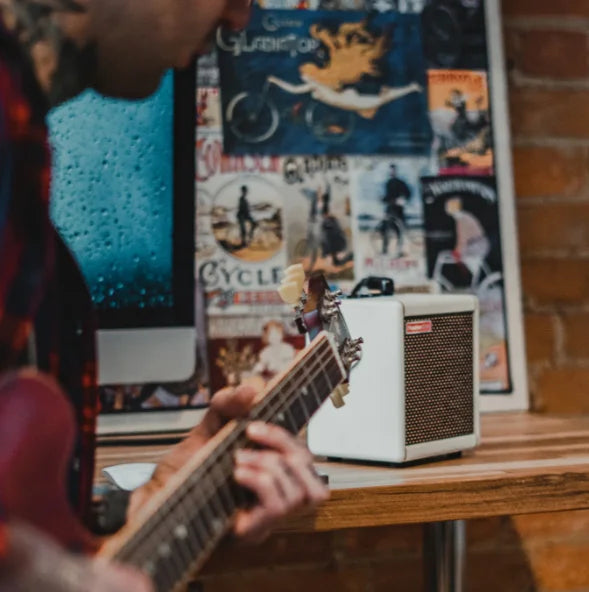 Spark Mini Smart Guitar Amp with Bluetooth Speaker White