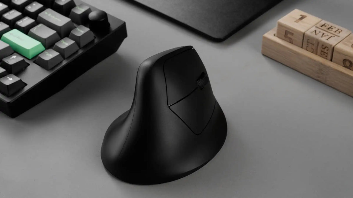 Rechargeable Ergonomic Wireless Mouse with 8K Polling Rate