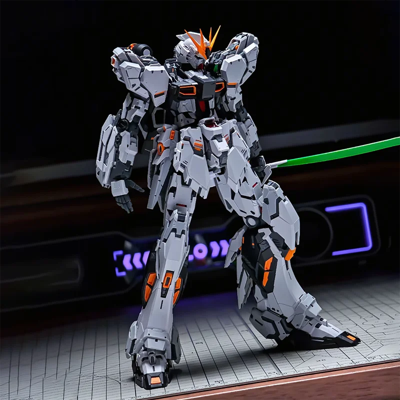 MG 1/100 Robot Plastic Model Kit for Collectors
