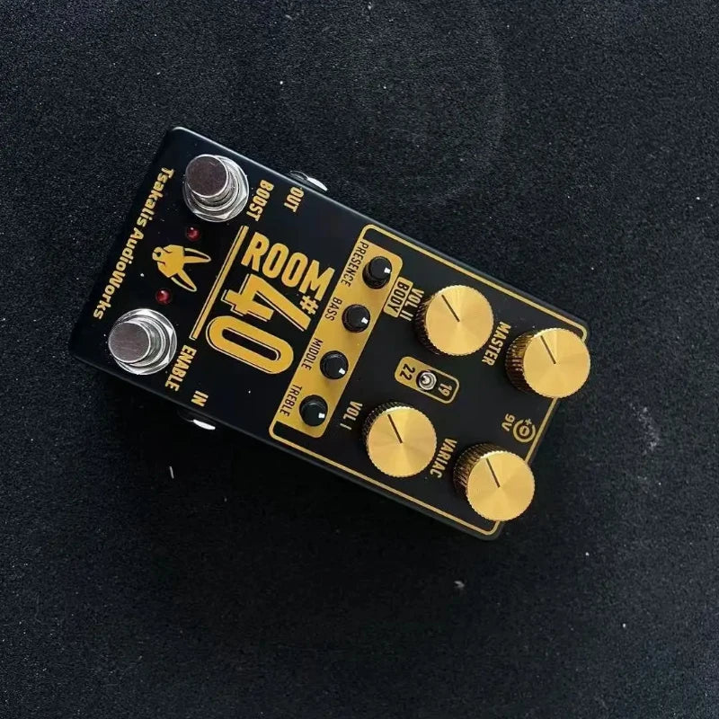 Single Block Guitar Effects Pedal with Vintage Distortion Sound