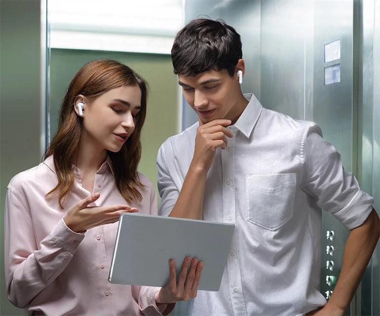 Offline Language Translator Earbuds with Real-Time Voice Translation