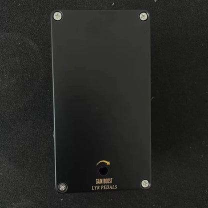 Single Block Guitar Effects Pedal with Vintage Distortion Sound