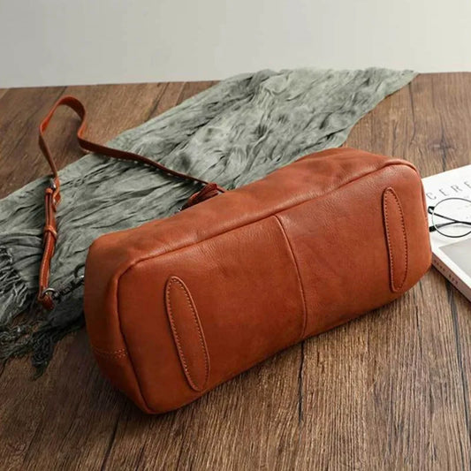 Large Capacity Vintage Leather Tote in Brown