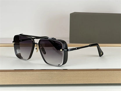 Fashionable Designer Sunglasses with UV Protection