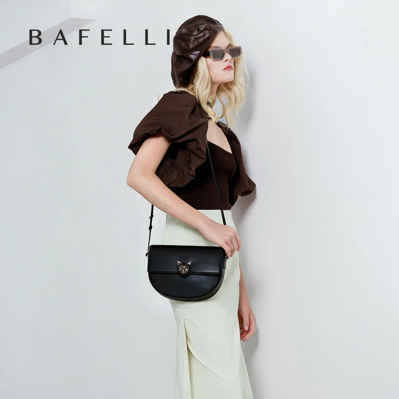 Luxury Leather Saddle Bag Stylish Casual Handbag