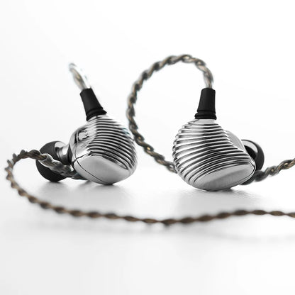 ME600 In-Ear Earphones Hybrid 2DD+3BA Hi Res Audio