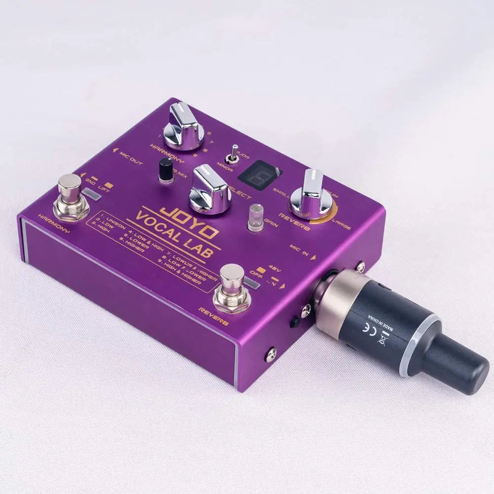 Wireless Mic System with 4 Switchable Channels and Receiver