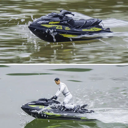 Waterproof Remote Control Jet Boat with Self-Righting