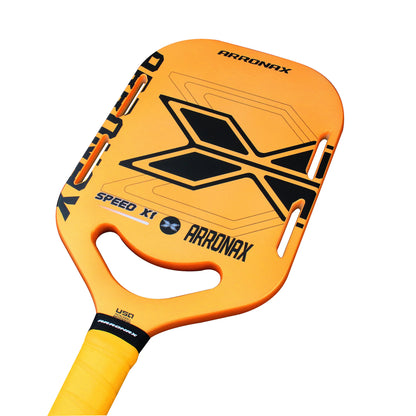 Thermoformed Carbon Fibre Pickleball Paddle for Power and Spin