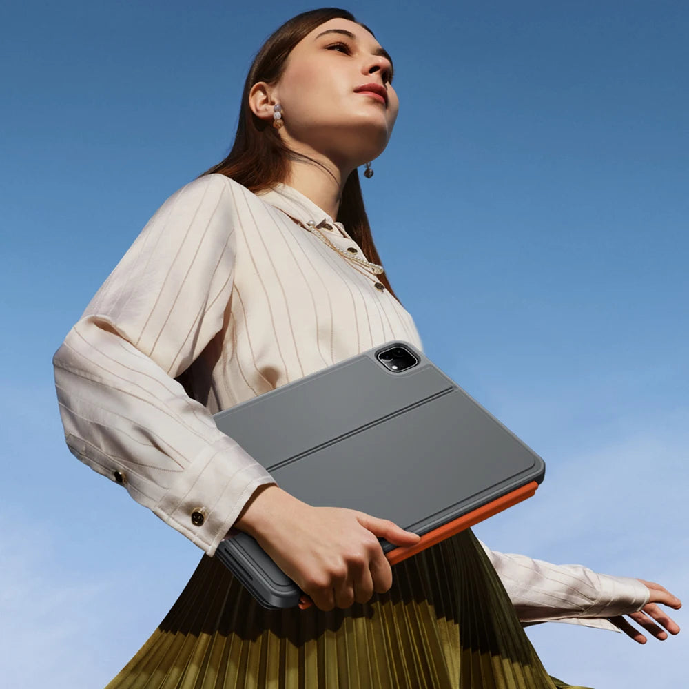 Lightweight Wireless Keyboard for iPad Air 13