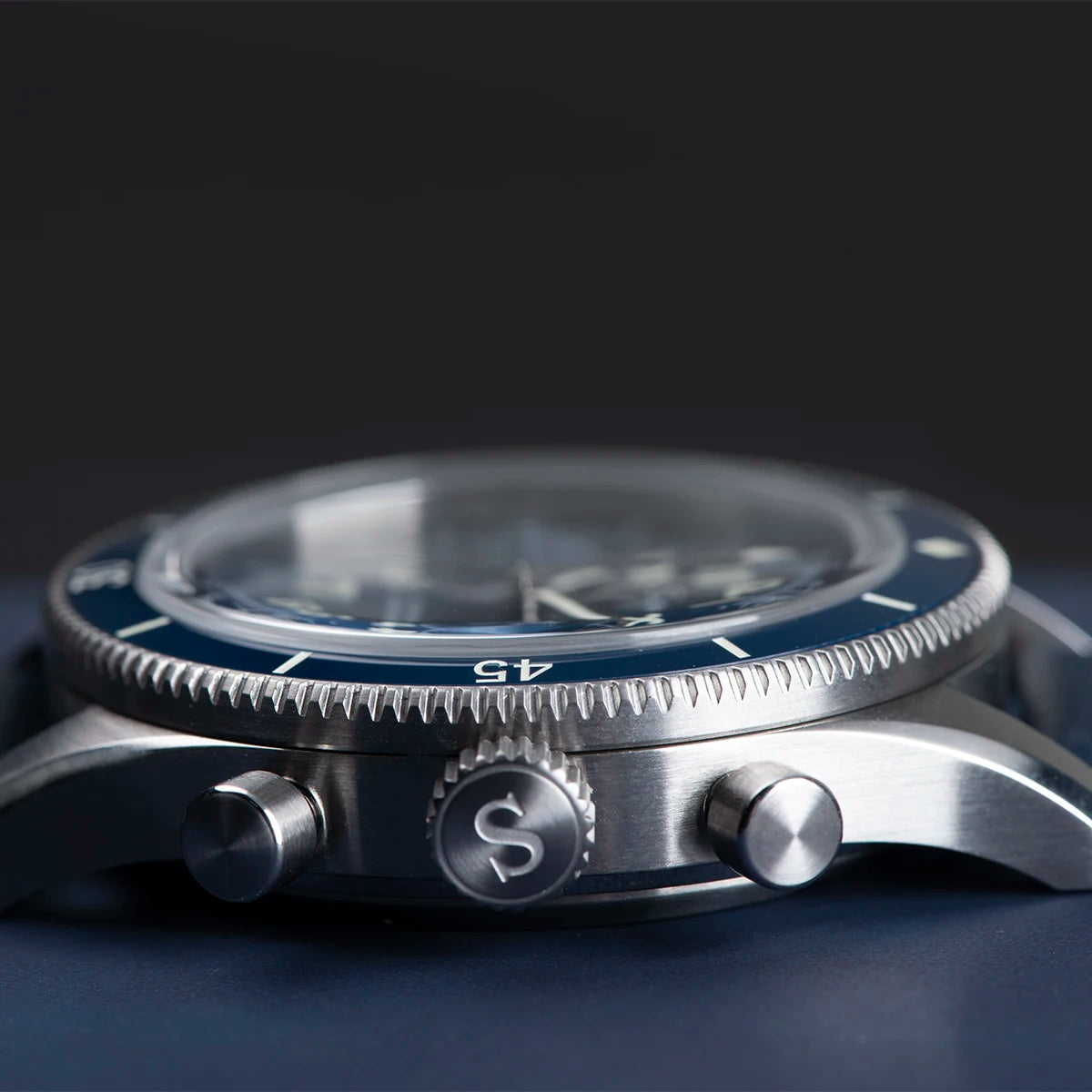 Mechanical Pilot Wristwatch with Luminous Blue Dial