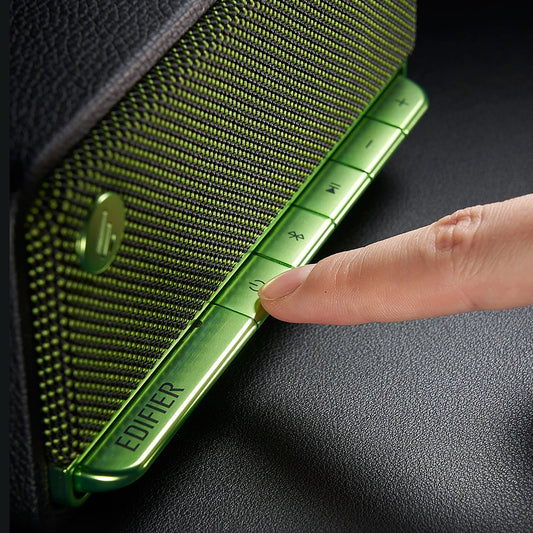 Wireless Bluetooth Speaker with Class D Amplifier and TF Card