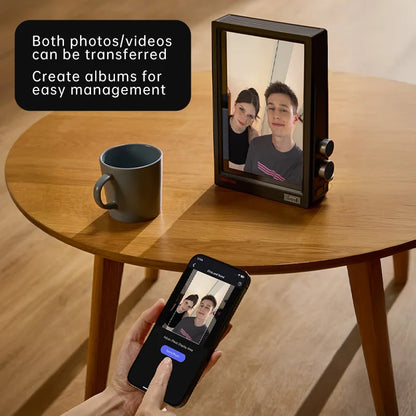 WiFi Digital Photo Frame 32GB with App Control