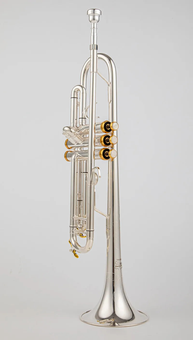 Silver Bb Brass Trumpet 8335 with Protective Leather Case