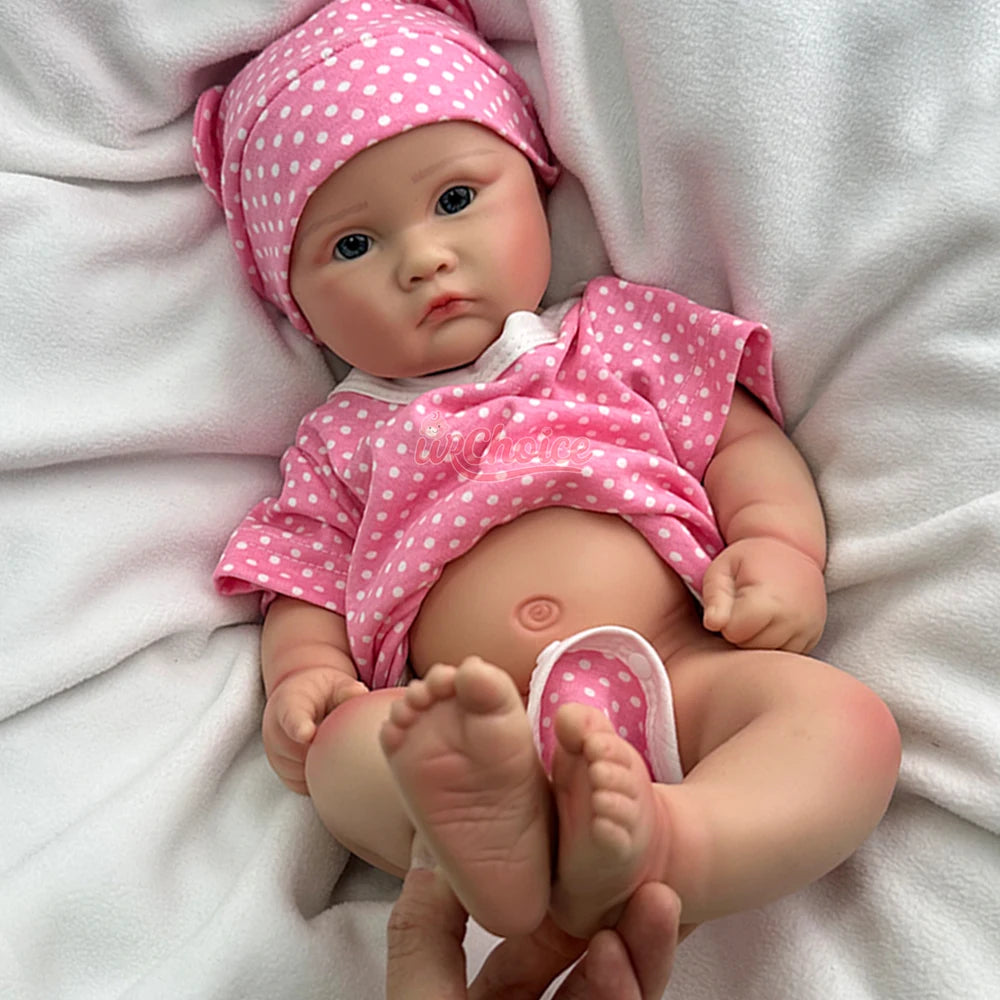 45cm Lifelike Silicone Reborn Baby Doll Painted