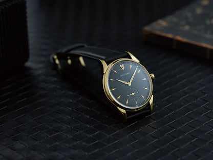 Retro Automatic Dress Watch with Gold Case and Black Dial