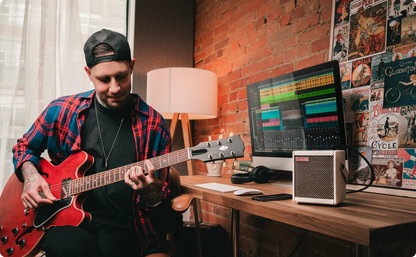 Spark Mini Smart Guitar Amp with Bluetooth Speaker White